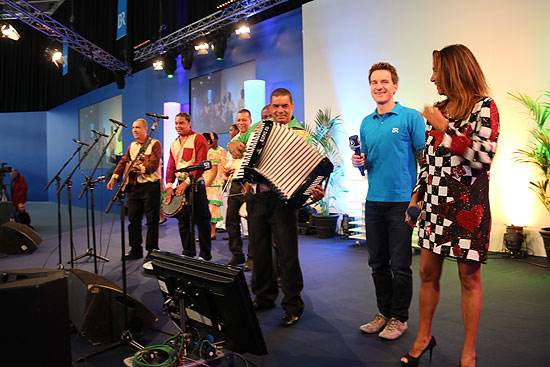 Troupe Nationale des Seychelles auf der Showbühne in Halle A 4 an jedem Tag (©Foto: Martin Schmitz)